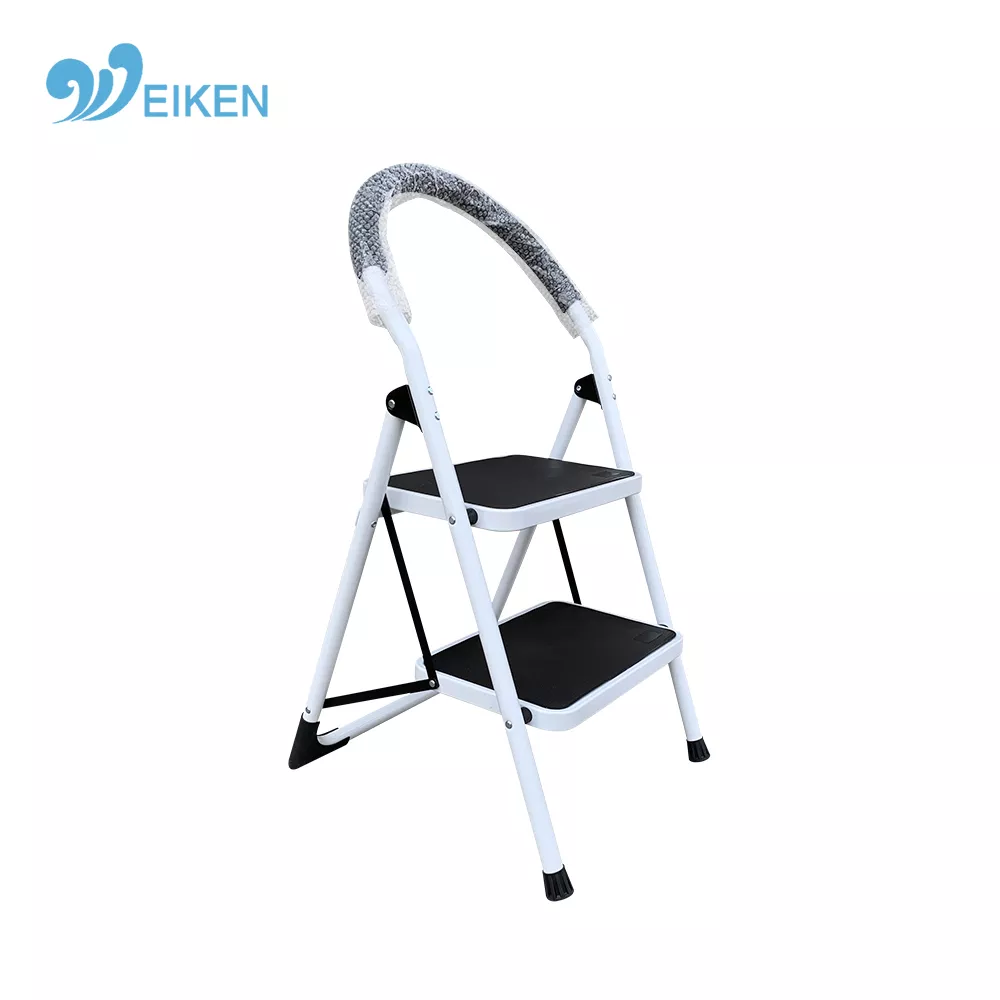 2 steps steel ladder with round handrail